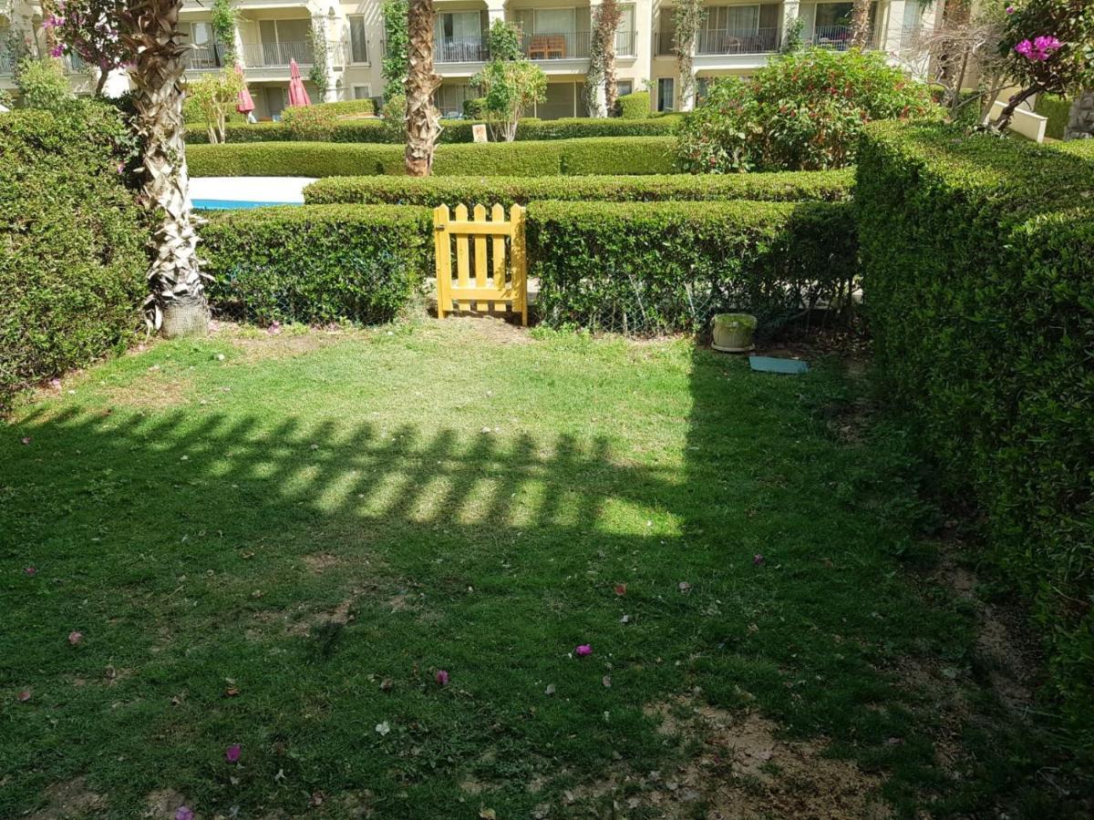 Apartment شقه غرفتين وصاله بالحديقه في فراندا سهل حشيش